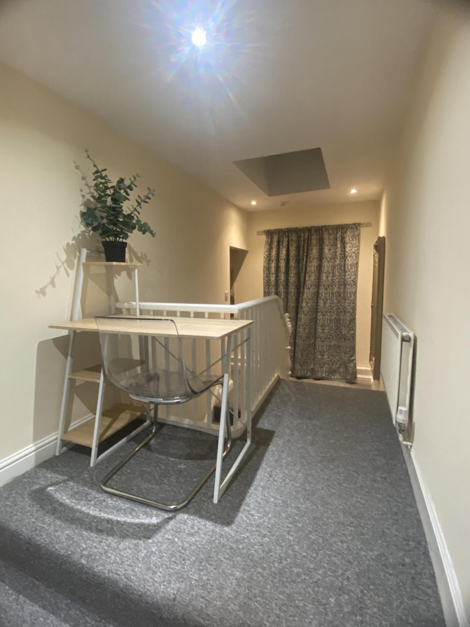 & Cosy Apartment In The Heart Of Stokes Croft بريستول المظهر الخارجي الصورة