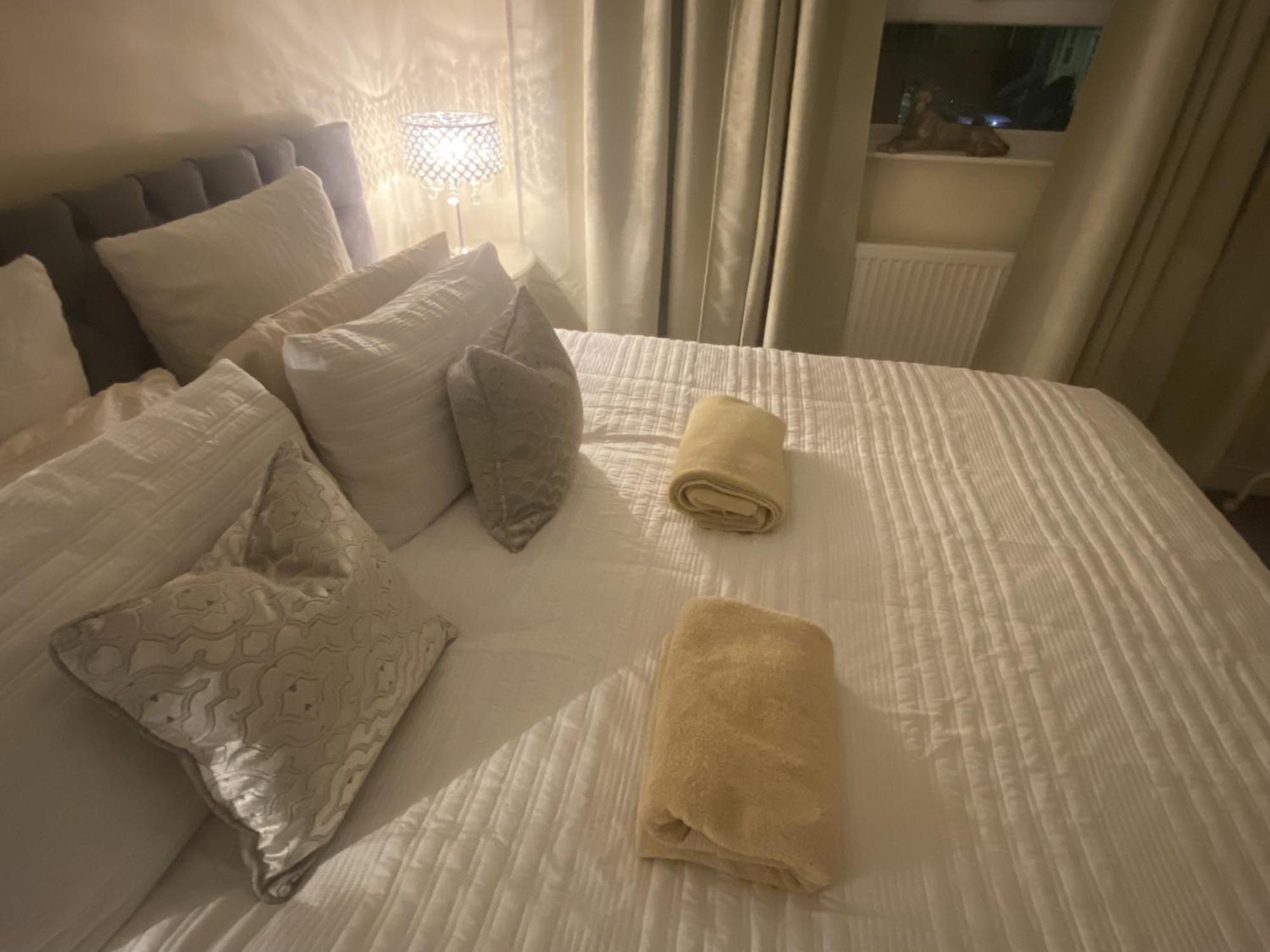 & Cosy Apartment In The Heart Of Stokes Croft بريستول المظهر الخارجي الصورة