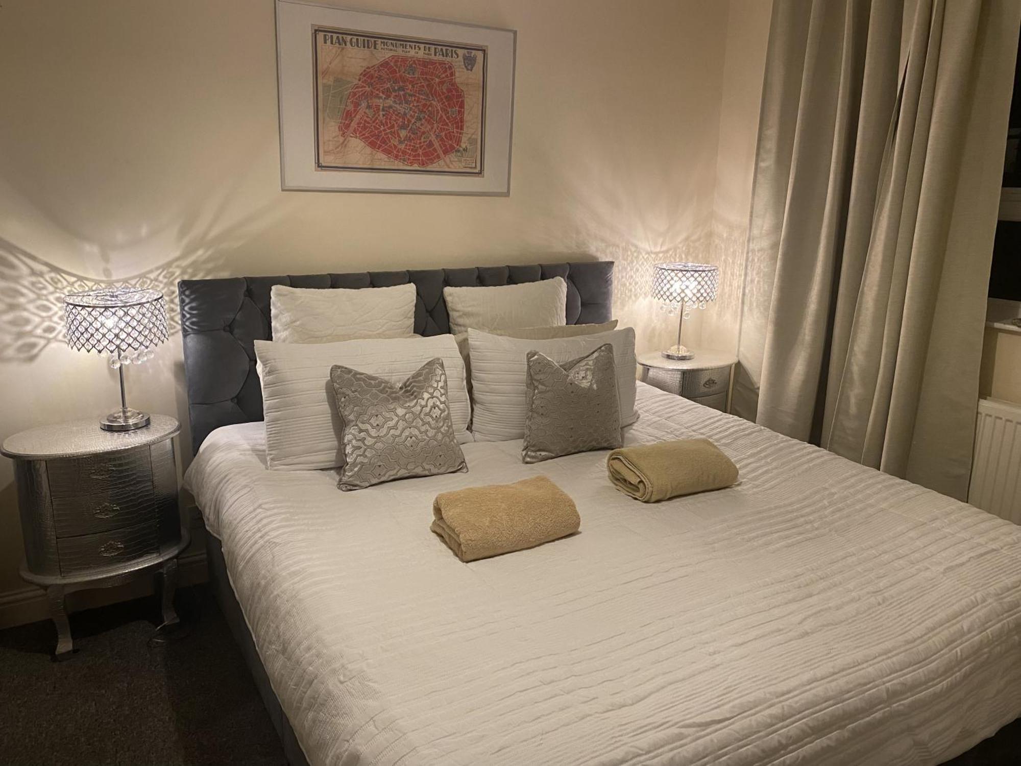 & Cosy Apartment In The Heart Of Stokes Croft بريستول المظهر الخارجي الصورة
